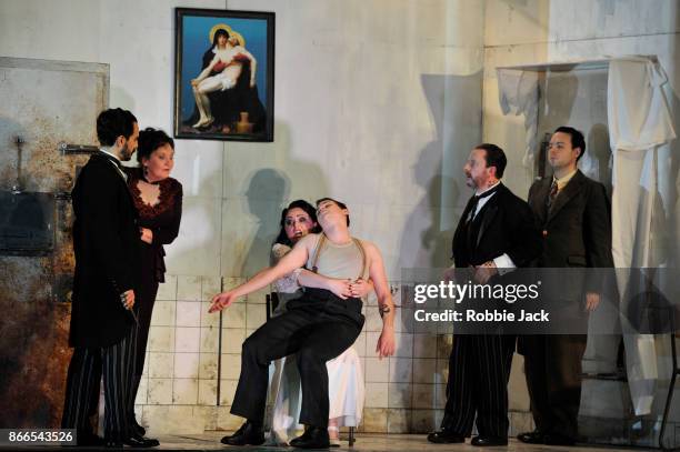 Juan Sancho as Grimoaldo, Susan Bickley as Eduige, Rebecca Evans as Rodelinda, Matt Casey as Flavio, Neal Davies as Garibaldo and Christopher Lowrey...