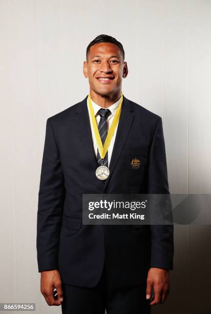 Israel Folau poses with the John Eales Medal during the 2017 Rugby Australia Awards at Royal Randwick Racecourse on October 26, 2017 in Sydney,...
