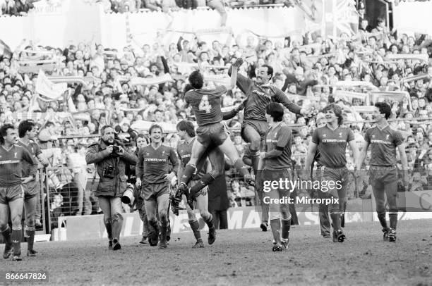 Liverpool FC 2-0 Southampton FC, FA Cup Semi Final match at White Hart Lane, Saturday 5th April 1986. Kenny Dalglish, Bruce Grobbelaar, Jan Molby,...