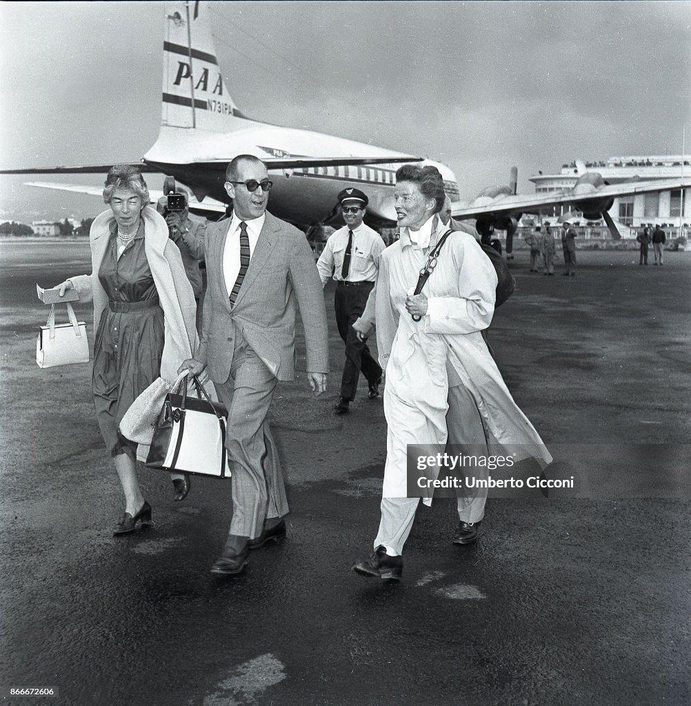American actress Katharine Hepburn at the airport in Rome in 1959
