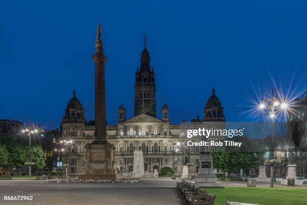 george square at dawn - glasgow sunrise stock pictures, royalty-free photos & images
