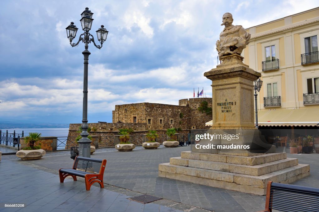 Pizzo Calabro Italy High-Res Stock Photo - Getty Images