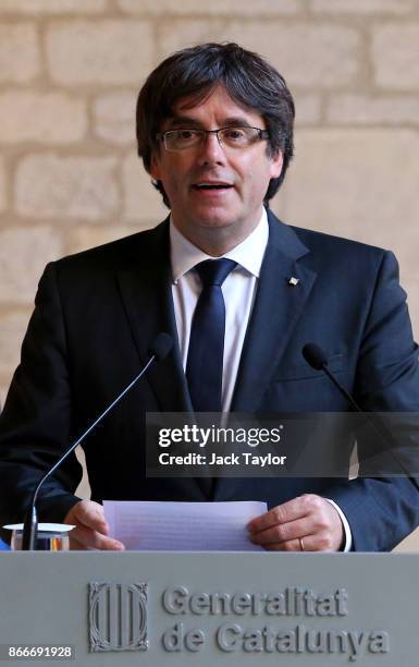 Catalan President Carles Puigdemont makes a statement at the Catalan Government building Generalitat de Catalunya on October 26, 2017 in Barcelona,...