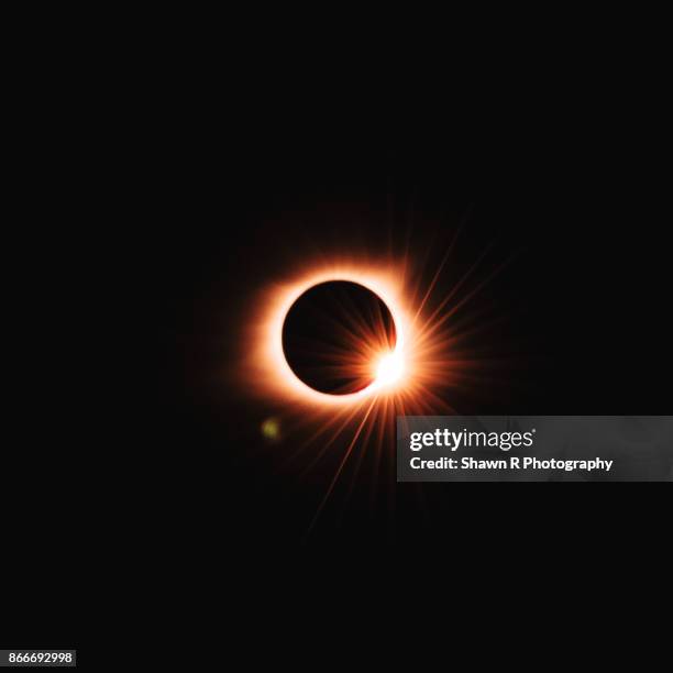 total solar eclipse - solar eclipse stock-fotos und bilder