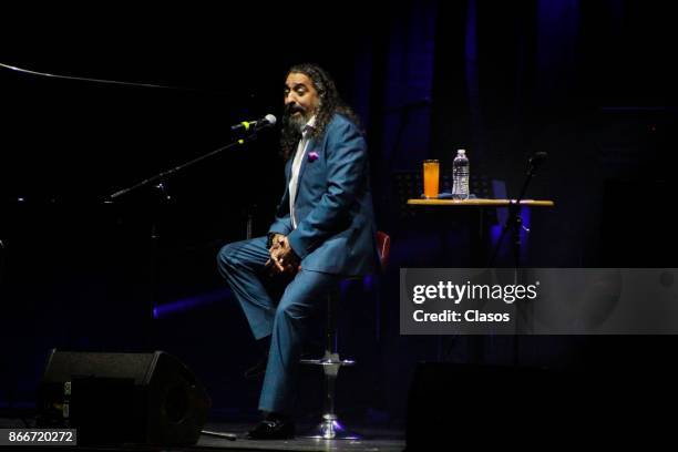 Diego El Cigala performs during a show at Teatro Metropolitan on October 25, 2017 in Mexico City, Mexico.
