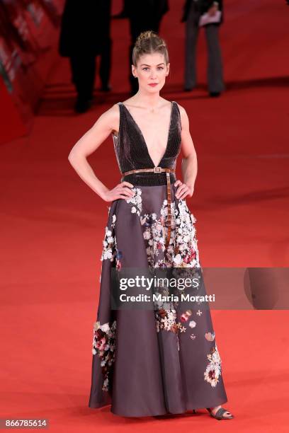 Maria Pike Maria Pike Photos and Premium High Res Pictures - Getty Images
