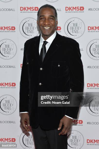 Musician Norm Lewis attends the 2017 DKMS Blood Ball at Spring Place on October 26, 2017 in New York City.