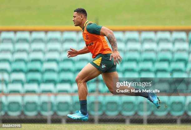 Israel Folau runs during the Australian Wallabies Captain's Run at Leichhardt Oval on October 27, 2017 in Sydney, Australia.