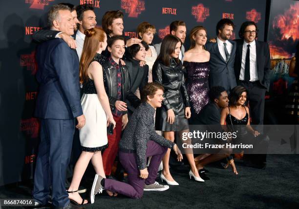 Stranger things cast hi-res stock photography and images - Alamy