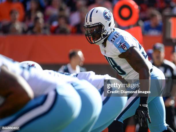 Linebacker Brian Orakpo of the Tennessee Titans awaits the snap from his position in the first quarter of a game on October 22, 2017 against the...