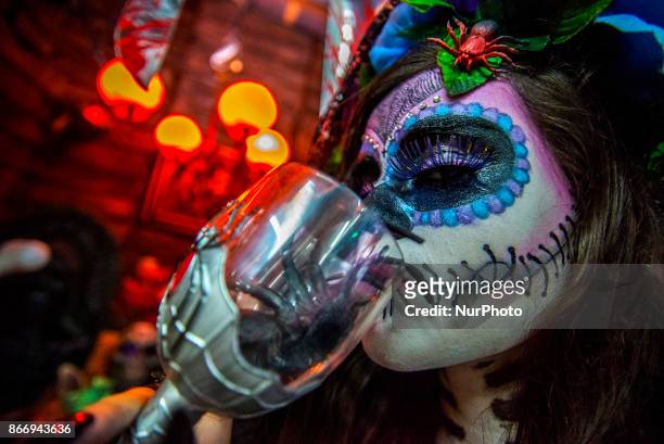 Consumers flock to the region of the March 25, traditional center of popular commerce in São Paulo, looking for costumes and props for the Halloween...