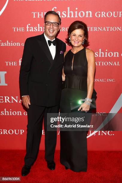 Laura Slacking Harry Slatkin Photos and Premium High Res Pictures - Getty Images