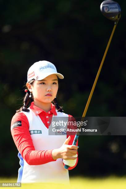 Yuting Seki of China lines up her tee shot on the 3rd hole during the first round of the Higuchi Hisako Ponta Ladies at the Musashigaoka Golf Course...
