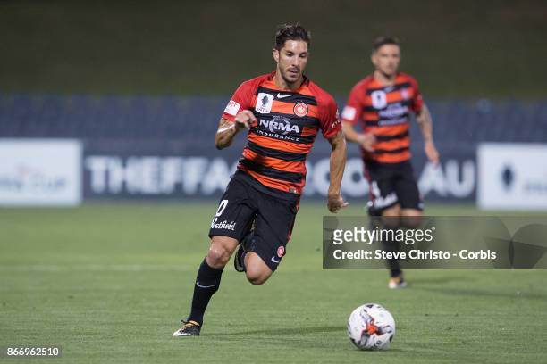 Alvaro Cejudo of the Wanderers dribbles the ball during the Semi Final FFA Cup match between the Western Sydney Wanderers and Adelaide United at...