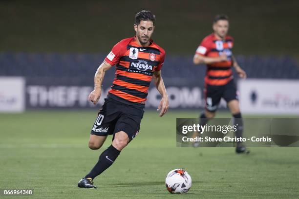 Alvaro Cejudo of the Wanderers dribbles the ball during the Semi Final FFA Cup match between the Western Sydney Wanderers and Adelaide United at...