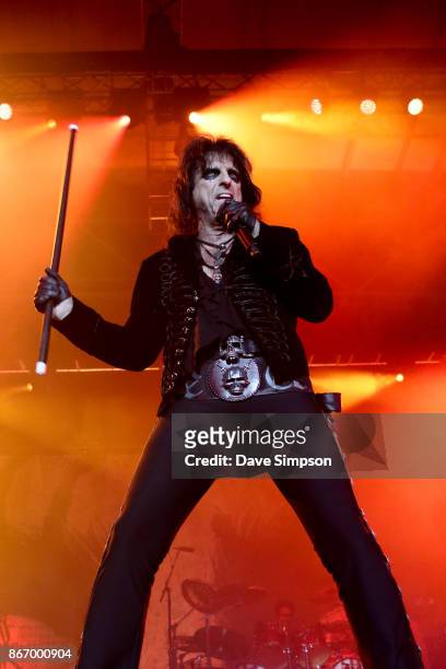 Alice Cooper performs at The Trusts Arena on October 27, 2017 in Auckland, New Zealand.