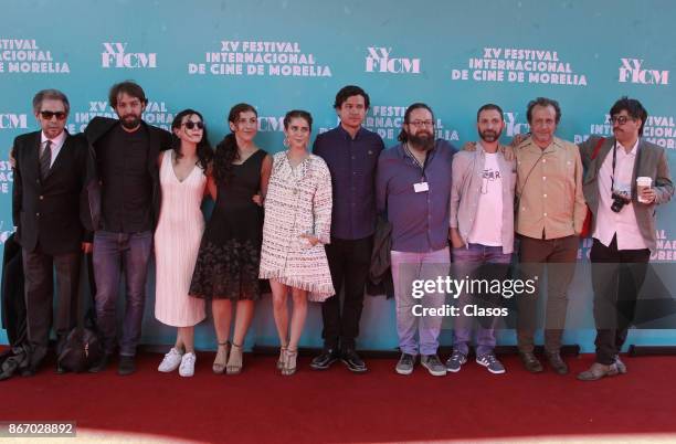 Cast and crew of the film 'Los adioses' poses from the red carpet during the XV Morelia International Film Festival on October 26, 2017 in Morelia,...
