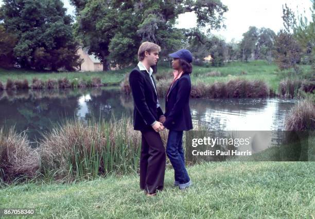 Richard Thomas and Olivia Cole of Roots attend a photo call in 1977. Roots was a dramatization of author Alex Haley's saga of African-American life,...