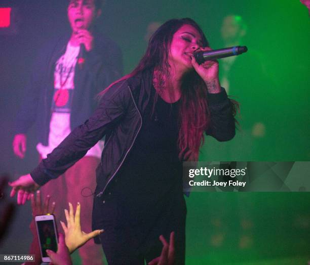 Snoa Rapper Rapper Snow Photos and Premium High Res Pictures - Getty Images
