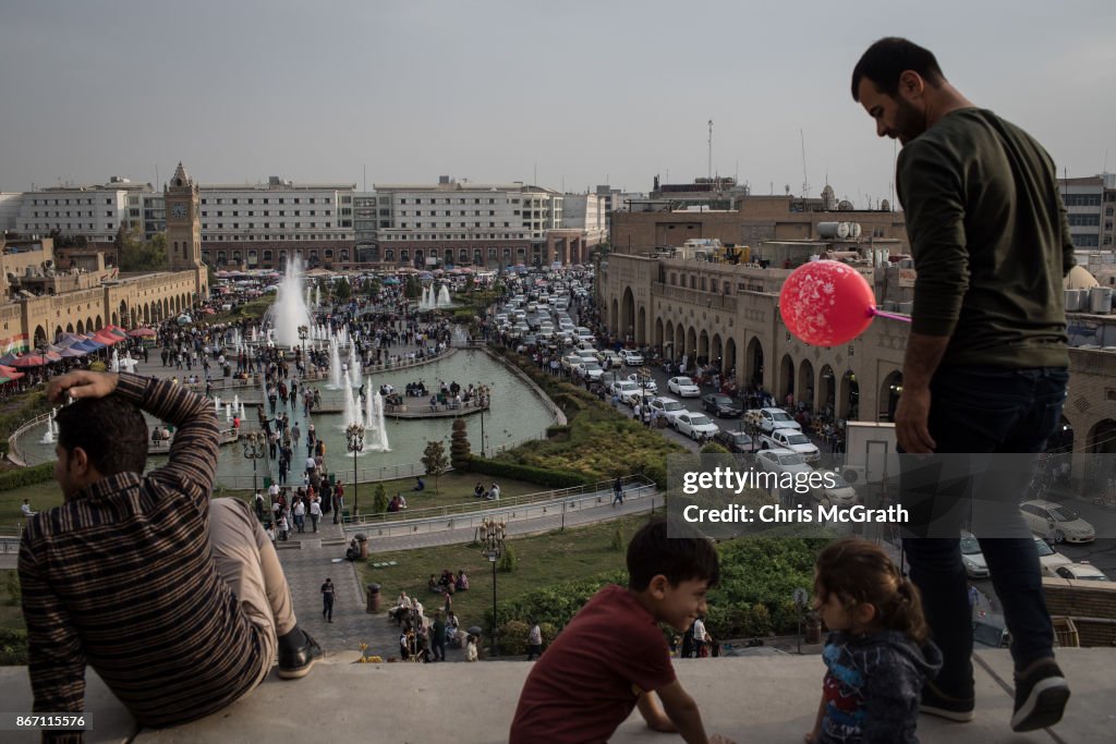 Erbil Life people look out over the main square in the old city on October 27 ...