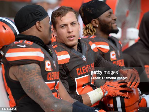 Linebackers Joe Schobert and Christian Kirksey of the Cleveland Browns converse on the sideline prior to the start of the third quarter of a game on...