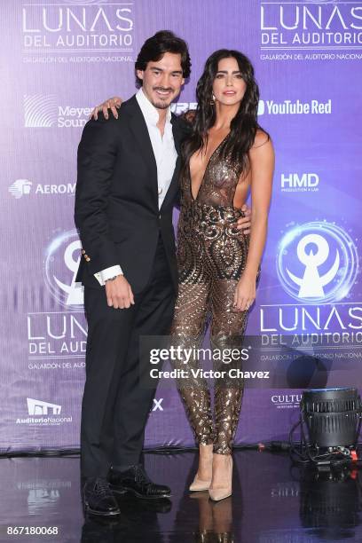 Barbara de Regil and Fernando Schoenwald attend Las Lunas del Auditorio Nacional 2017 at Auditorio Nacional on October 25, 2017 in Mexico City,...