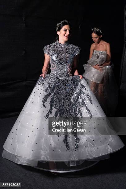 Models backstage ahead of the Atelier Zuhra show during Fashion Forward October 2017 held at the Dubai Design District on October 27, 2017 in Dubai,...