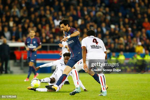 Santos Marlon of OGC Niceand Javier Pastore of Paris Saint Germain during the Ligue 1 match between Paris Saint Germain and OGC Nice at Parc des...