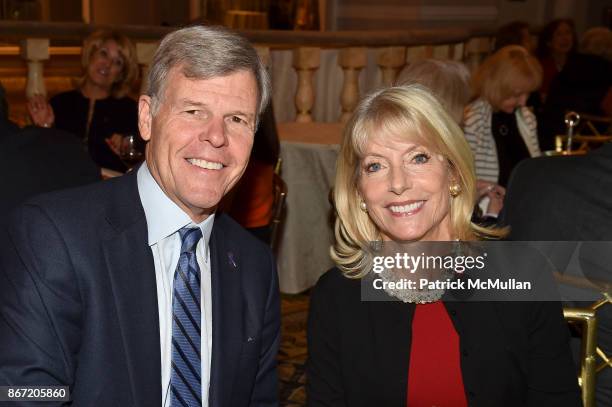 Tom Lowder and Liz Peek attend the Hope on the Horizon Alzheimer's Drug Discovery Foundation Eighth Annual Fall Symposium & Luncheon on October 27,...