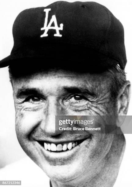 Manager Walter Alston of the Los Angeles Dodgers poses for a portrait circa 1970's in Los Angeles, California.