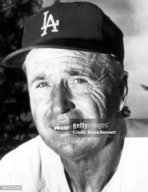 Manager Walter Alston of the Los Angeles Dodgers poses for a portrait circa 1970's in Los Angeles, California.
