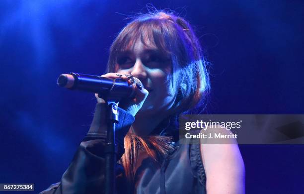 Recording artist Daya performs during the Kiss 96.1 Halloween Party 2017 at Stage AE on October 27, 2017 in Pittsburgh, Pennsylvania.