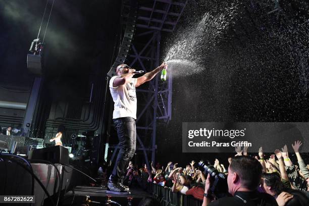 Rapper Flo Rida performs in concert during Q100's Q-Topia at Verizon Wireless Amphitheater on October 27, 2017 in Alpharetta, Georgia.