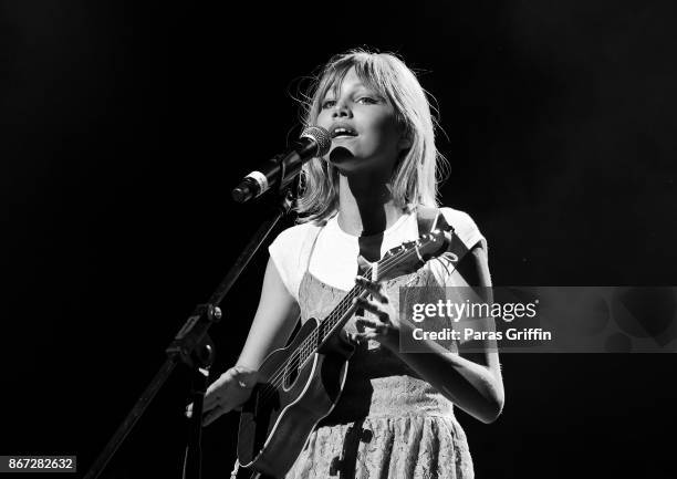 Singer Grace VanderWaal performs in concert during Q100's Q-Topia at Verizon Wireless Amphitheater on October 27, 2017 in Alpharetta, Georgia.