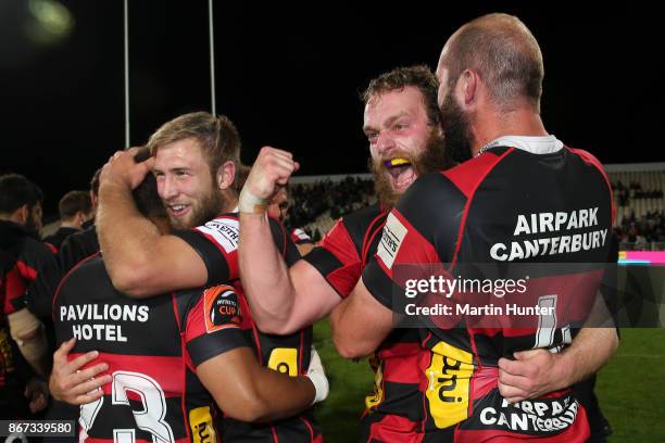 Canterbury players celebrate after the Mitre 10 Cup Premiership Final match between Canterbury and Tasman at AMI Stadium on October 28, 2017 in...