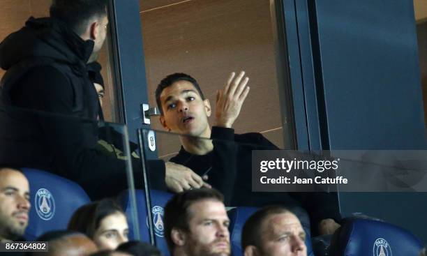 Hatem Ben Arfa of PSG talks to Thiago Motta during the French Ligue 1 match between Paris Saint-Germain and OGC Nice at Parc des Princes stadium on...