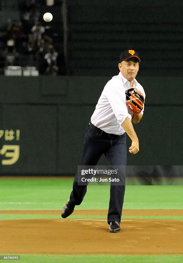 Tom Hanks Throws Ceremonial First Pitch