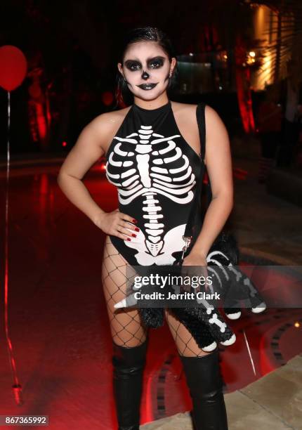 Actress Ariel Winter attends Just Jared's 6th Annual Halloween Party on October 27, 2017 in Beverly Hills, California.
