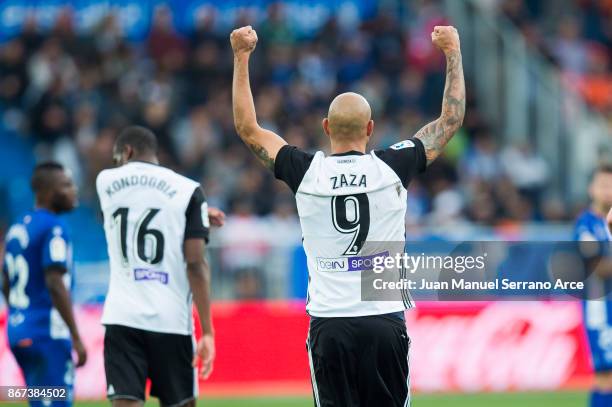 Simone Zaza of Valencia CF celebrates after scoring goal during the La Liga match between Deportivo Alaves and Valencia CF at Estadio de Mendizorroza...