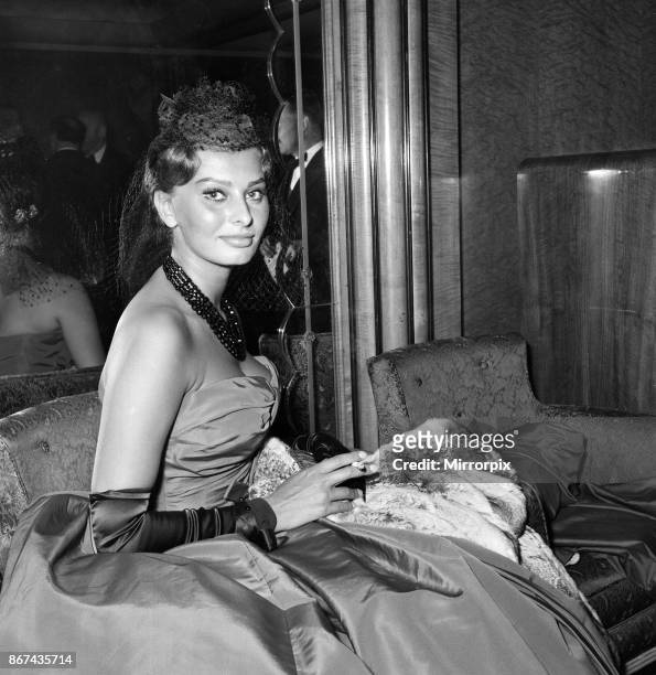 Variety Club charity premier of 'The Key', Odeon Leicester Square, London. The Key is a 1958 British war film set in 1941 during the Battle of the...