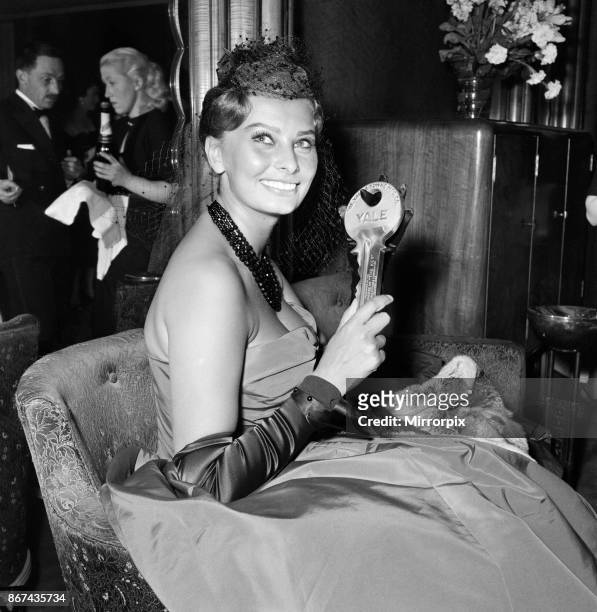 Variety Club charity premier of 'The Key', Odeon Leicester Square, London. The Key is a 1958 British war film set in 1941 during the Battle of the...