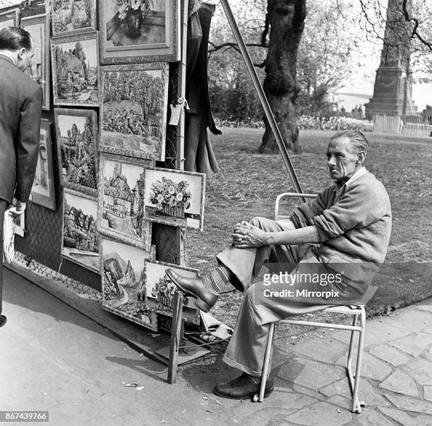 An exhibition of paintings at the Victoria Embankment Gardens. London, 12th May 1954.