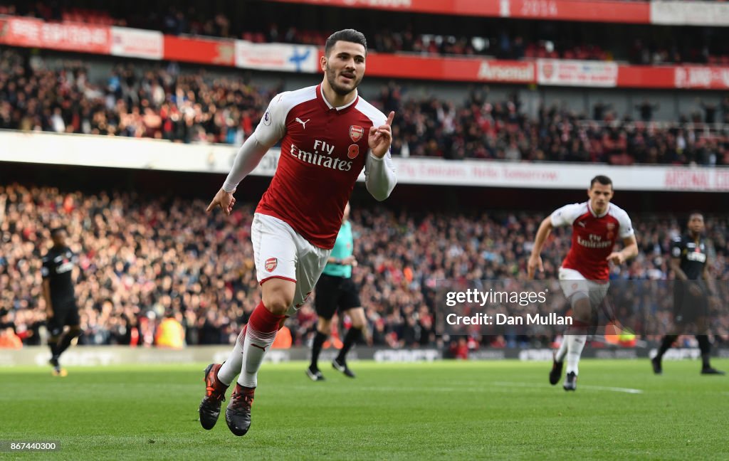 Arsenal v Swansea City - Premier League