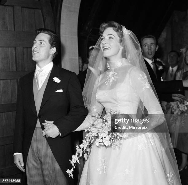 The wedding of Julie Andrews and Tony Walton at St Mary Oatlands Church, Weybridge, Surrey, 10th May 1959.