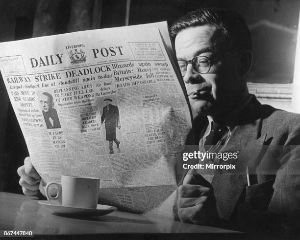 Man reading Newspaper, Liverpool Daily Post, Thursday 24th February 1955. Headlines, Railway Strike Deadlock.