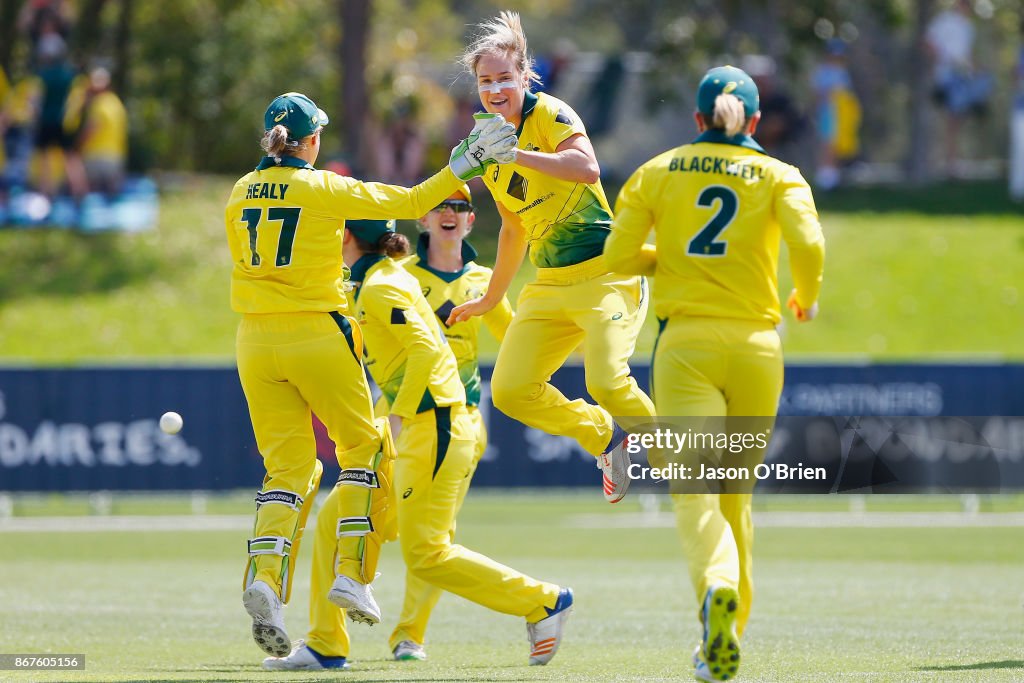 Australia v England - 3rd Women's ODI