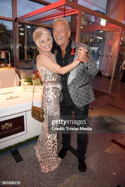 Linda Feller and Olaf Berger attend the 12th Hope Charity Gala at Kulturpalast on October 28, 2017 in Dresden, Germany.