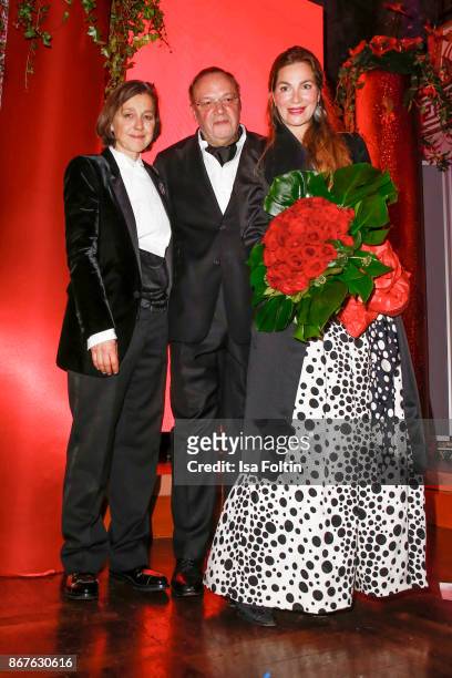 Vita founder Tatjana Kreidler, Erhard Priewe and German actress Alexandra Kamp during the 8th VITA Charity Gala on October 28, 2017 in Wiesbaden,...