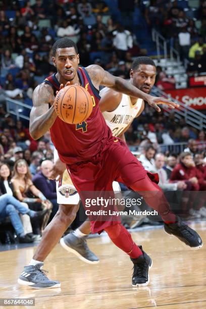 Iman Shumpert of the Cleveland Cavaliers handles the ball against the New Orleans Pelicans on October 28, 2017 at the Smoothie King Center in New...