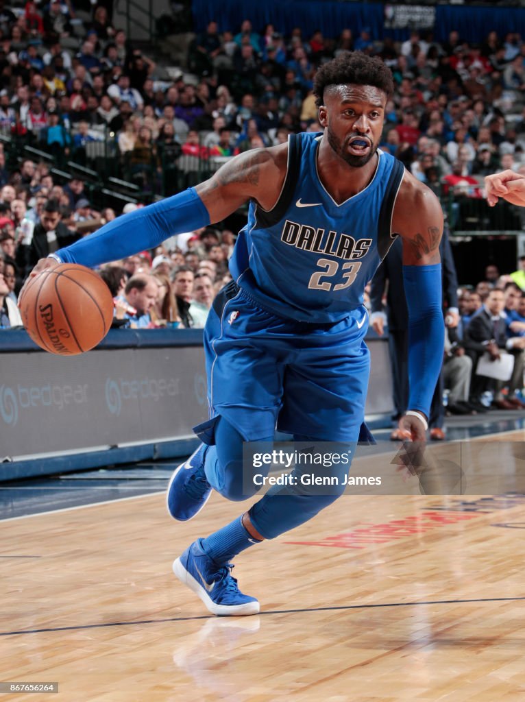 Philadelphia 76ers v Dallas Mavericks